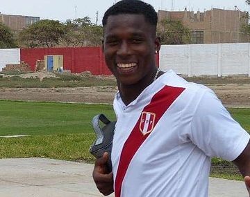 Escándalo: un jugador de Perú acusado de ser mayor y ecuatoriano