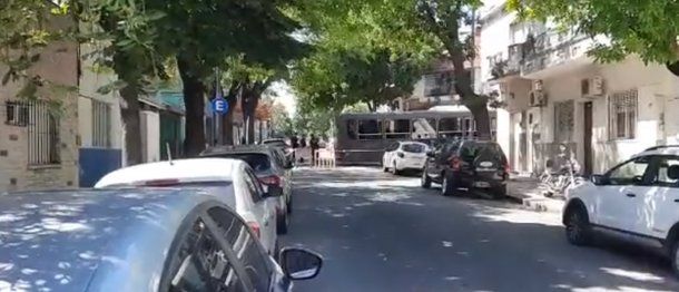 Parque Chas: toma de rehenes en una fábrica de telas