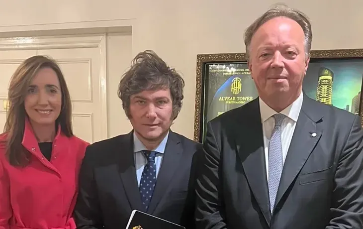 Desesperado: Juan Nápoli sortea un 0KM para que gane Javier Milei