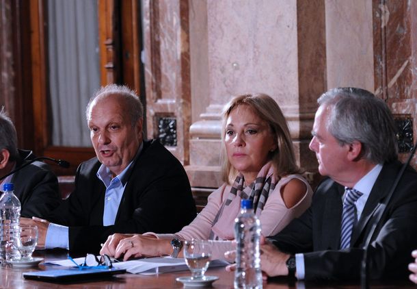 Lombardi se curzó con Fellner