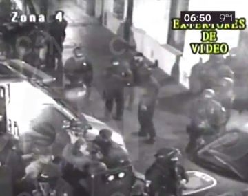 Toma de rehenes en Parque Chacabuco: así se entregaron los delincuentes