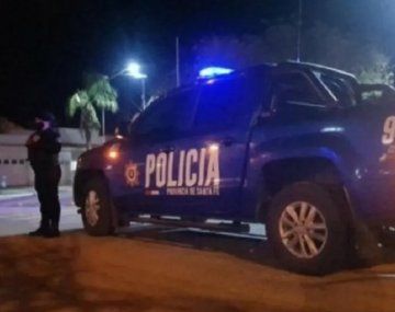 Rosario sangrienta: acribillan a un joven dentro de su automóvil