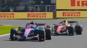 video: el momento de tension entre colapinto y hamilton tras una falla en su auto video: el momento de tension entre colapinto y hamilton tras una falla en su auto