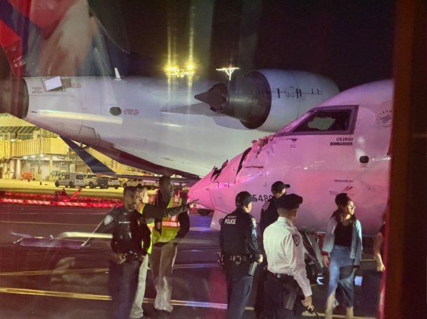 Choque de aviones en Nueva York dejó al menos un herido