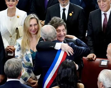 Javier Milei presenció la ceremonia de asunción de José Antonio Kast en Chile