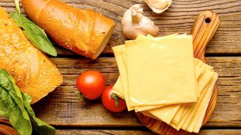 El queso americano que cuesta $33, se vende en todos los supermecados de México y Profeco lo recomienda El queso americano que cuesta $33, se vende en todos los supermecados de México y Profeco lo recomienda