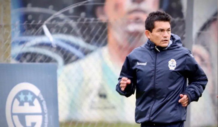 Gimnasia sumó una estrella y se le lesionó: el Pulga Rodríguez y quedó descartado para su debut