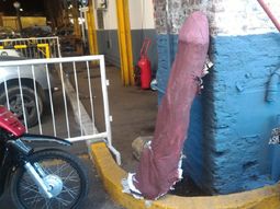 El pene del Negro de Whatsapp, en Control Urbano (@Belisario_M) El pene del Negro de Whatsapp, en Control Urbano (@Belisario_M)