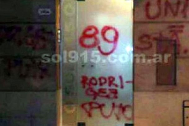 Barras de Unión destruyeron una radio en Santa Fe