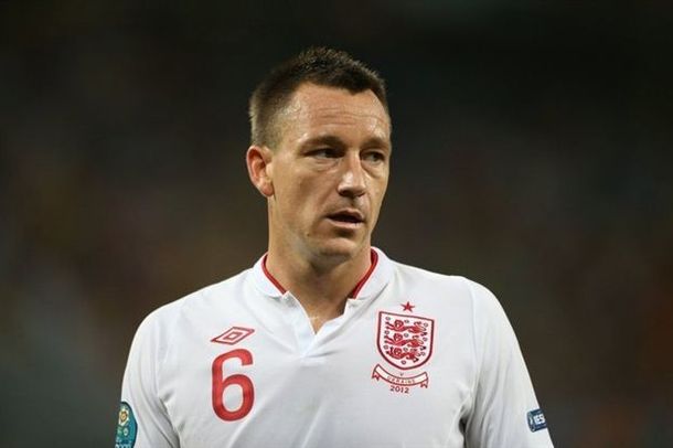 John Terry castigado con una fuerte multa por insultos racistas