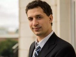 Yamil Santoro