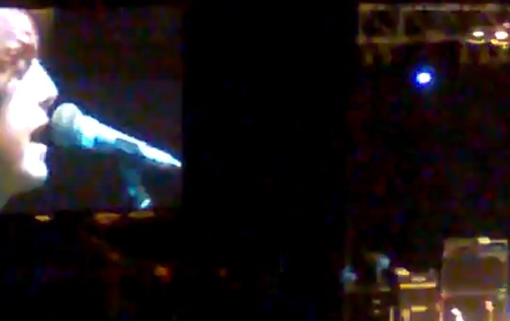 El hijo de Cerati emocionó con un tema de su padre