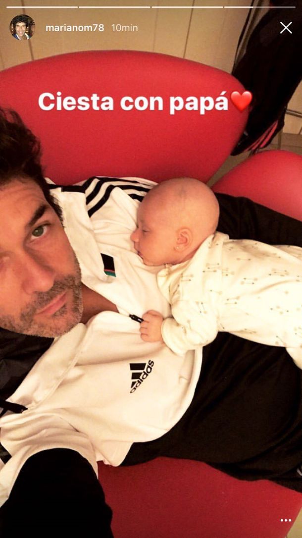 La tierna foto de Mariano Martínez junto a Alma ¡con un pequeño error ortográfico!