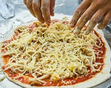 Quiso matar a su familia con veneno para ratas en la pizza