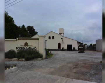 Un turista murió al caer en la pileta de una bodega