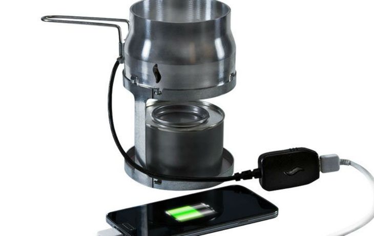 VIDEO: ¿Cómo cargar tu celular con una vela?