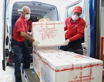 El plan de vacunación no para: hoy arranca la distribución de 470 mil dosis de Sputnik V en todo el país