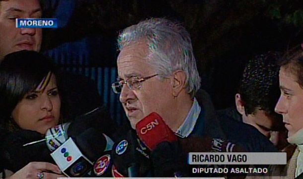 Ricardo Vago habló con los periodistas