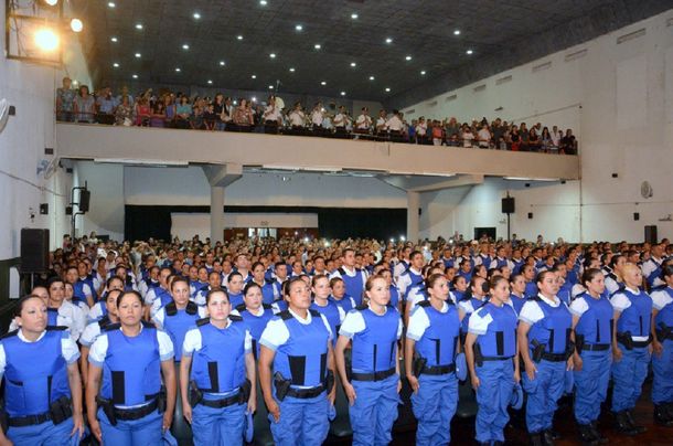 Un delincuente mató a una mujer policía en Glew