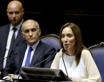 Vidal a los docentes: Este paro no ayuda ni a la educación ni a los salarios