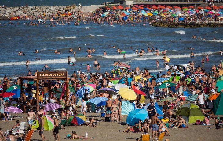 Verano 2021: las provincias de mayor afluencia turística no requerirán cuarentena ni test previos