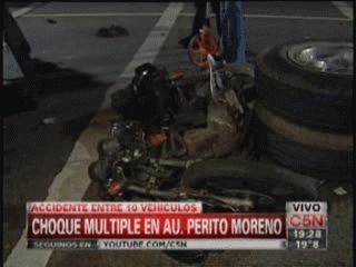 Diez vehículos chocaron en la autopista Perito Moreno
