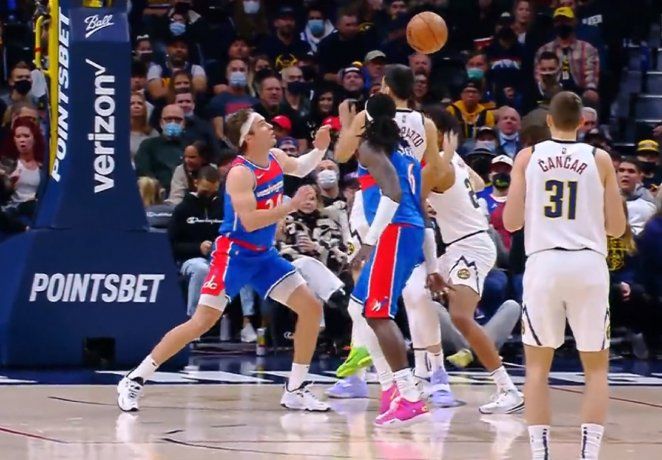 La asistencia mágica de Campazzo en el triunfo de Denver Nuggets que enloqueció a la NBA