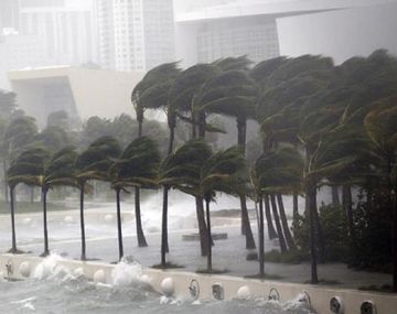 El huracán María tocó tierra en Puerto Rico