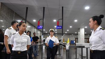 la armada confirmo la explosion y descarto que el submarino haya sido atacado la armada confirmo la explosion y descarto que el submarino haya sido atacado