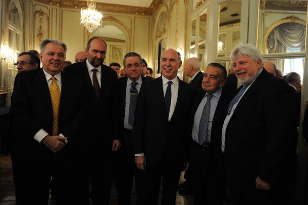 El titular de la Corte también cree que el tribunal debe tener cinco miembros