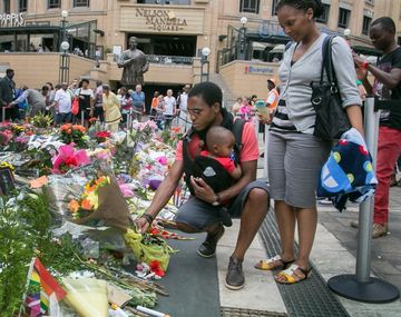 Cuarto día de duelo oficial por la muerte de Nelson Mandela