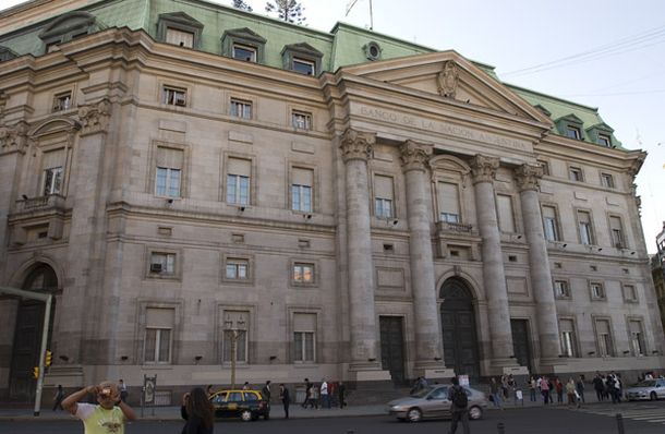 El Banco Central logra el respaldo financiero de China