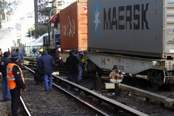 Descarriló un tren de carga en un ramal del ferrocarril Mitre