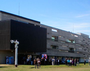 Crean la primera carrera universitaria de Ingeniería Espacial de Latinoamérica en Argentina