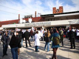 los medicos residentes del garrahan levantaron el paro previsto para este miercoles