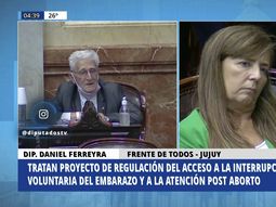 Fue amenazado y cambió su posición frente al aborto: iba a votar a favor y se abstuvo