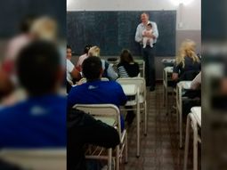 El gesto que tuvo un profesor en Córdoba se volvió viral