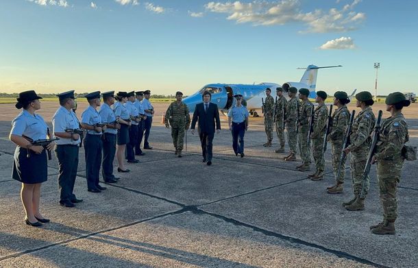 Javier Milei le daría el avión presidencial a las Fuerzas Armadas