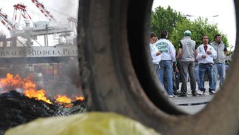 paro portuario complica la exportacion de granos paro portuario complica la exportacion de granos