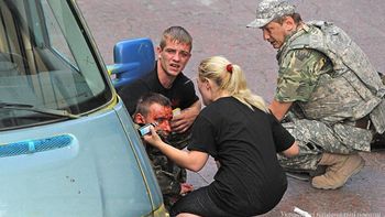 recrudece la crisis: fuerte explosion en el centro de kiev recrudece la crisis: fuerte explosion en el centro de kiev