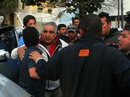 asesinan a un joven en otra pelea interna de la uocra asesinan a un joven en otra pelea interna de la uocra