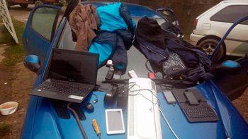 cordoba: salian a robar con su hija de tres anos en el auto cordoba: salian a robar con su hija de tres anos en el auto