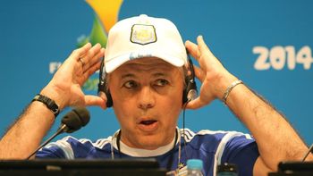 sabella: no tengo la certeza de como va a formar el equipo