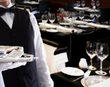 Un restaurante propone que dejes tu celular para recibir un descuento