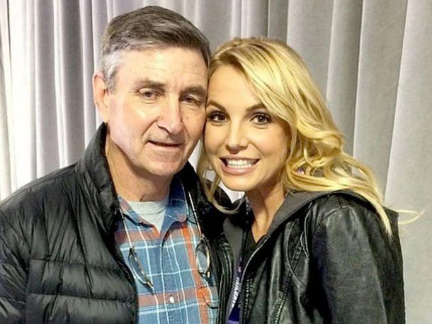 El padre de Britney Spears fue internado en grave estado