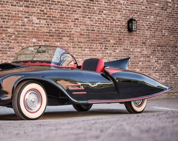 Rematan el primer batimóvil que existió