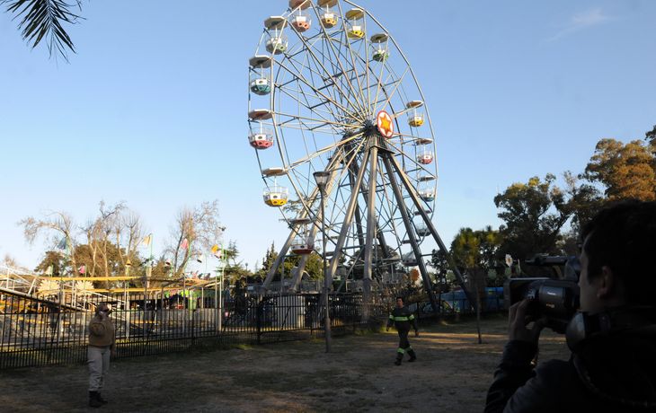 Separan a funcionarios por la tragedia del parque rosarino