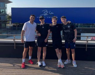 Las vacaciones de Colapinto en Barcelona con Belasteguín y Bizarrap