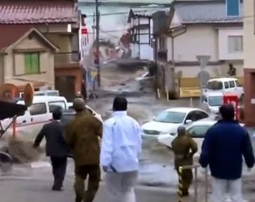 Escalofriante video del tsunami de Japón