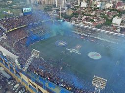 VIDEO: Así fue el recibimiento de Boca en la Bombonera por la Superfinal